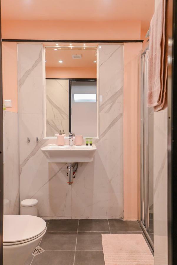 Rose One Bedroom Designer Apartment In City Centre By Flat Mаnager Sofia Eksteriør billede